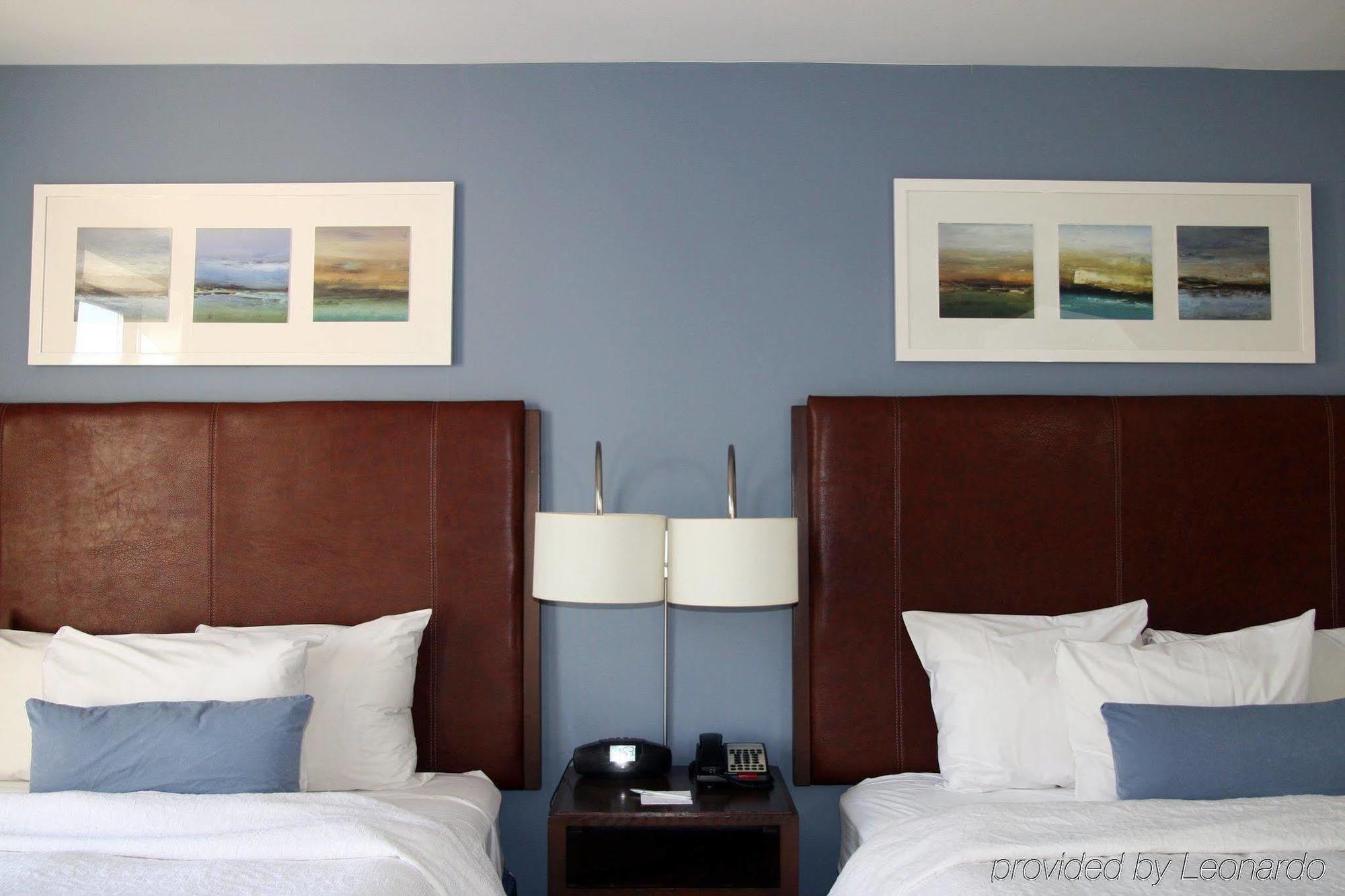 Hampton Inn Seaport Financial District Нью-Йорк Номер фото